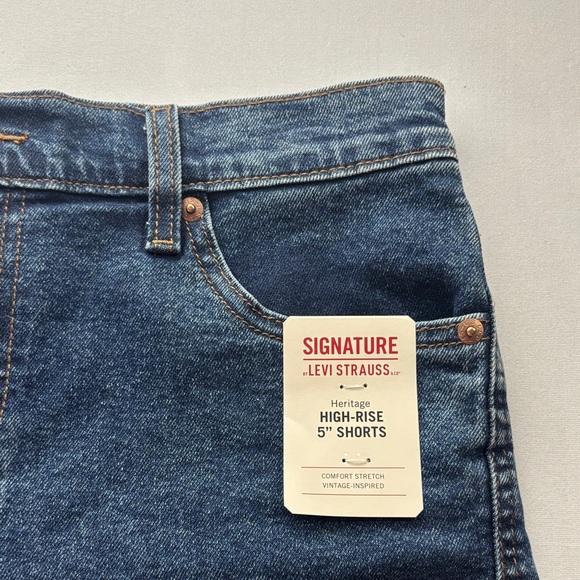 Signature by Levi Strauss Heritage Denim Shorts - Picture 4 of 8